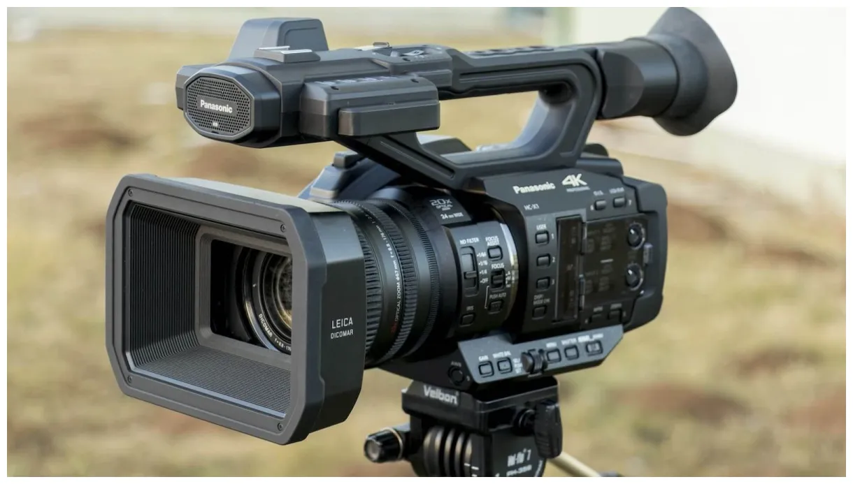 7 best video cameras for filmmakers [digital camera buying guide]