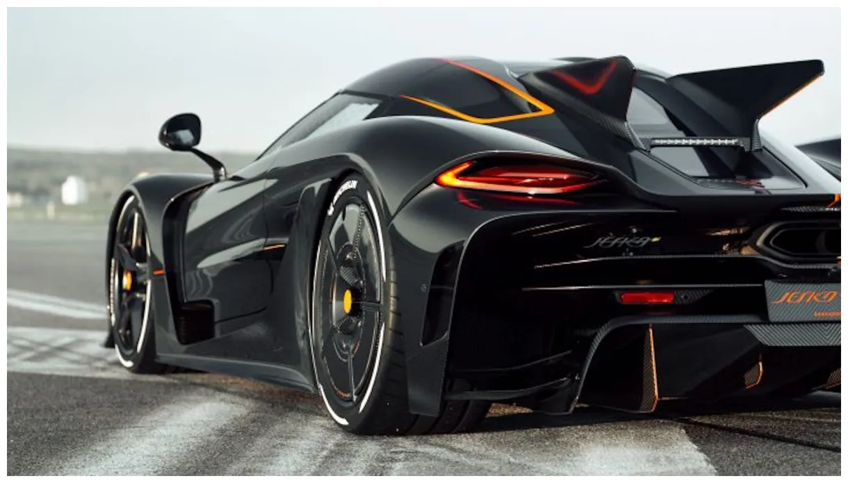 10 blisteringly fast new cars americans can't buy