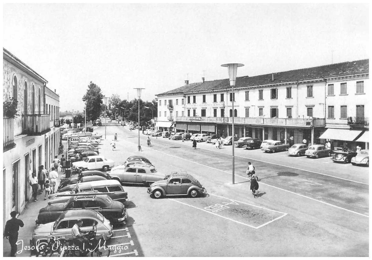 Piazza i maggio jesolo journal