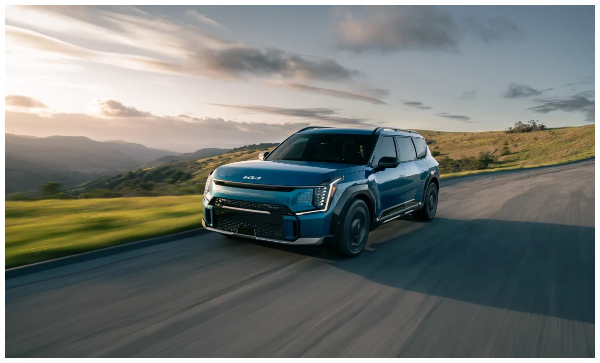INTRODUCING THE 2024 KIA EV9: MODERN REFINEMENT AND ALL-ELECTRIC