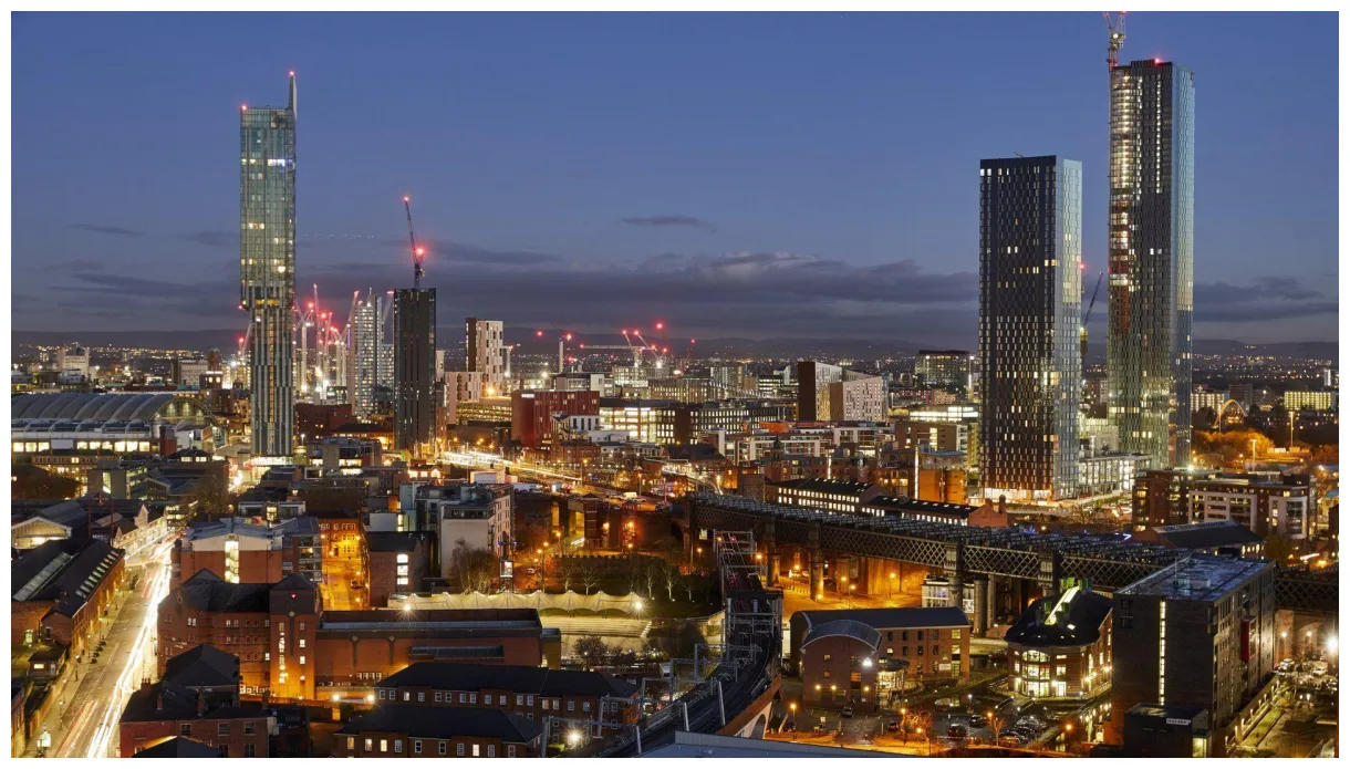 Manchester Skyline Wallpapers - Top Free Manchester Skyline Backgrounds