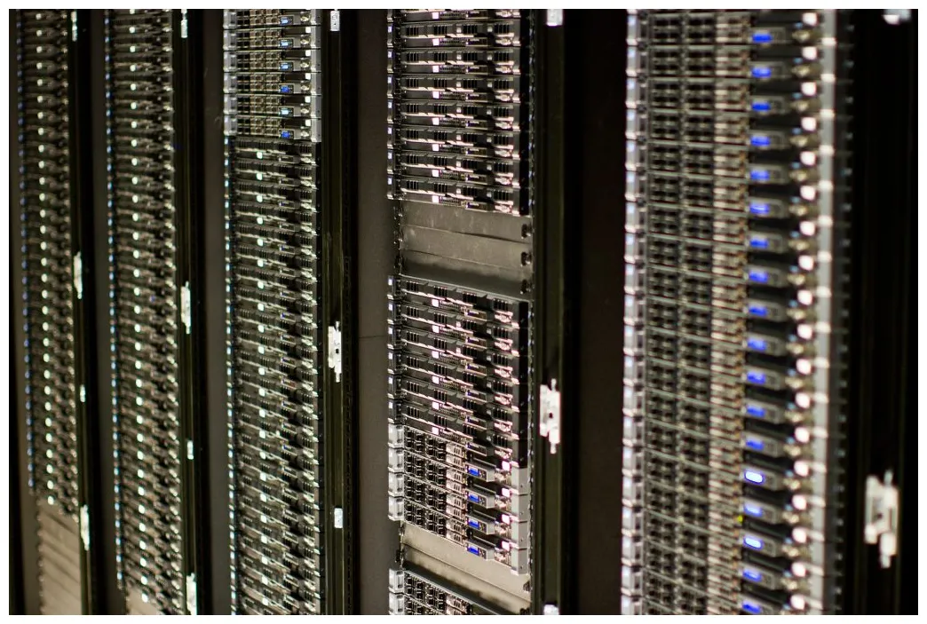 Booting an unattended / headless full disk encrypted server ubuntu