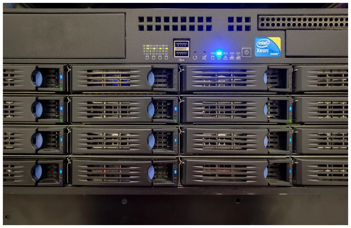 100+ Free Server & Network Photos - Pixabay