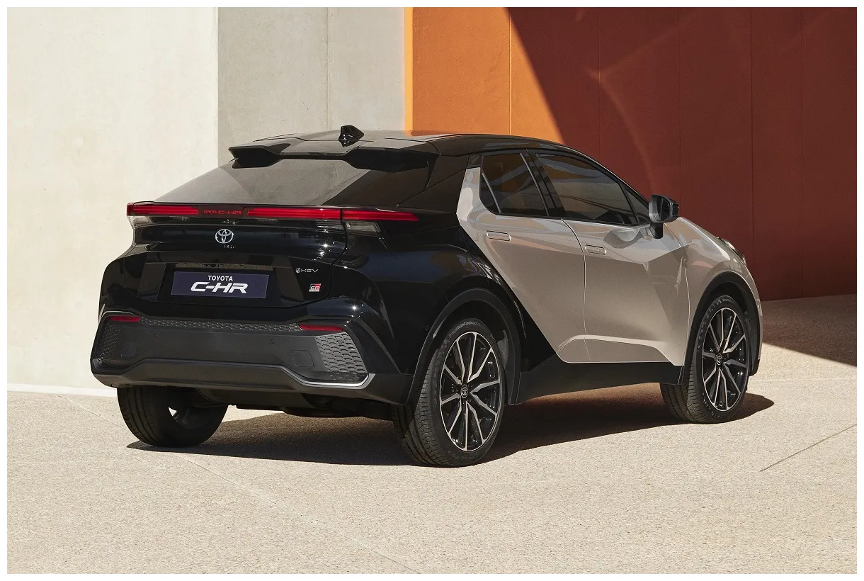 Dimensions et poids toyota c-hr 2024 2.0l vvt-i 197 ch traction