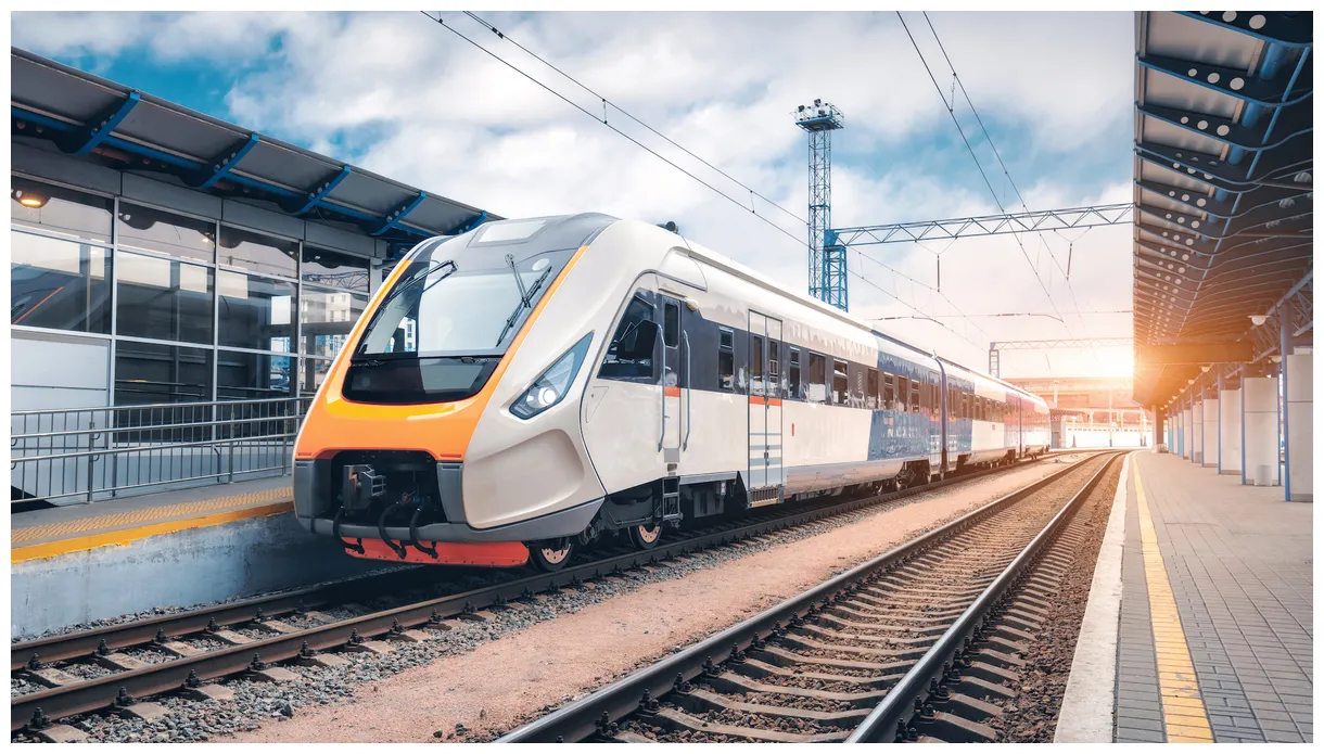 Le train direct entre lyon et bordeaux devrait circuler à partir de
